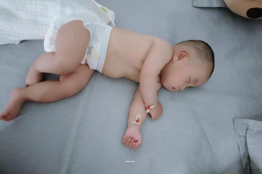 莱阳三个月宝宝发育标准